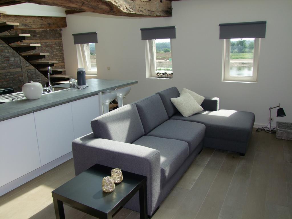 Holiday Home Janssen & Janssen Maasmechelen Ruang foto